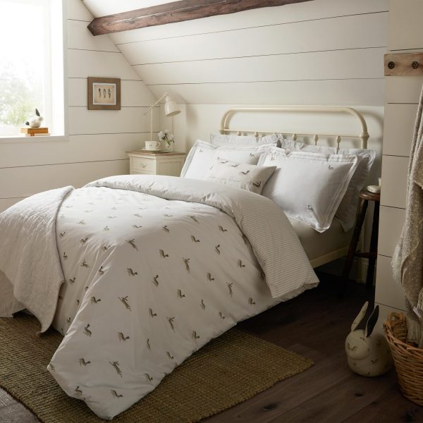 Sophie Allport Hares Bedding Set