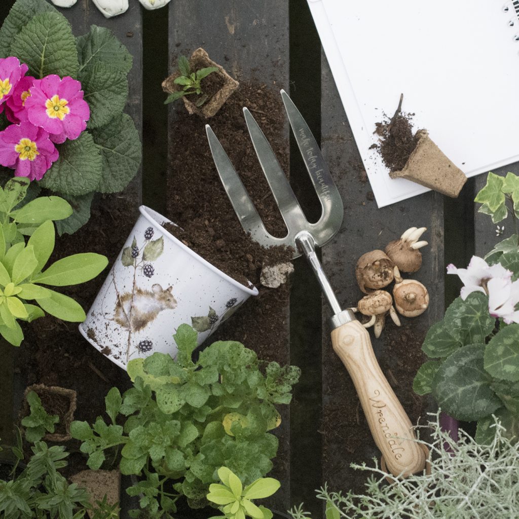 Wrendale Designs Gardening Herb Pot & Fork