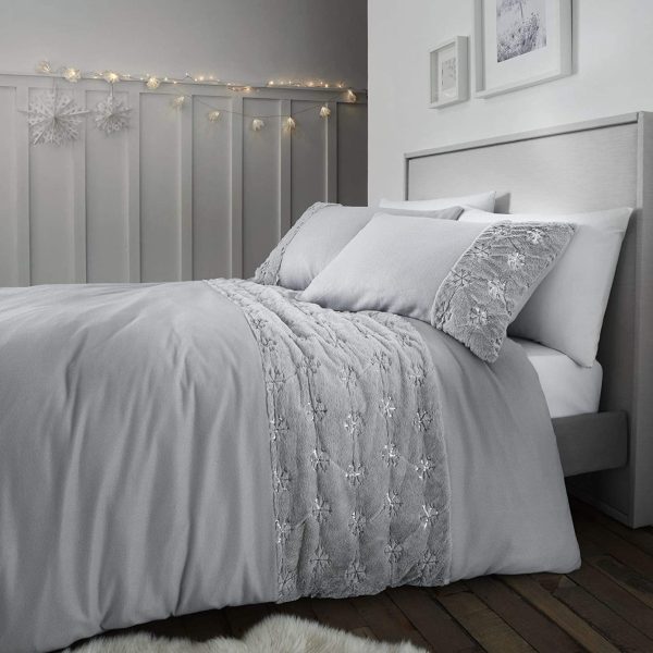 Catherine Lansfield Cosy Snowflake Double Duvet Set Silver 