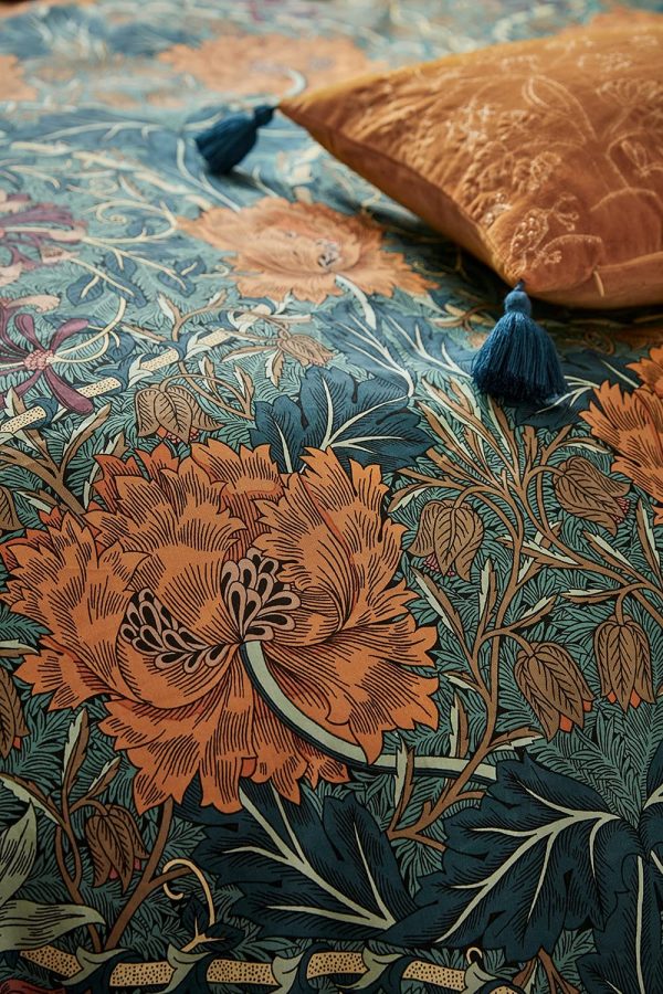 Honeysuckle & Tulip Bedding in Mulberry & Teal by Morris & Co - Image 5