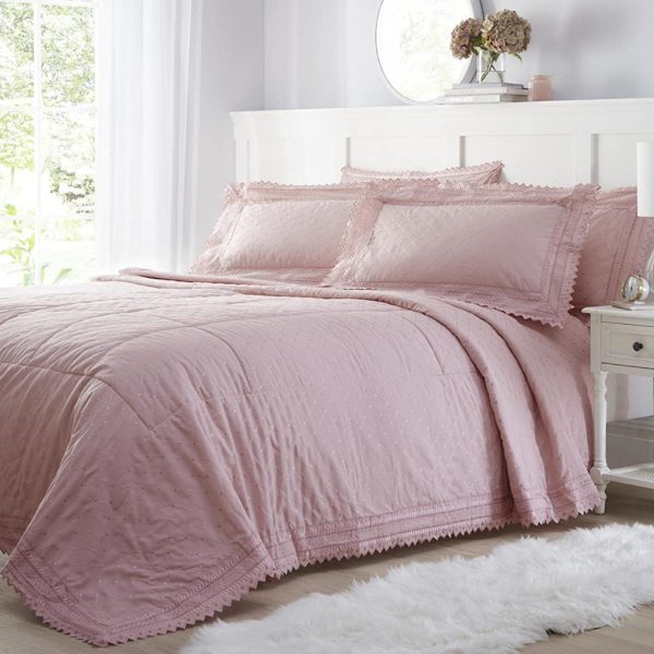 BALMORAL-PINK-quilted-bedspread