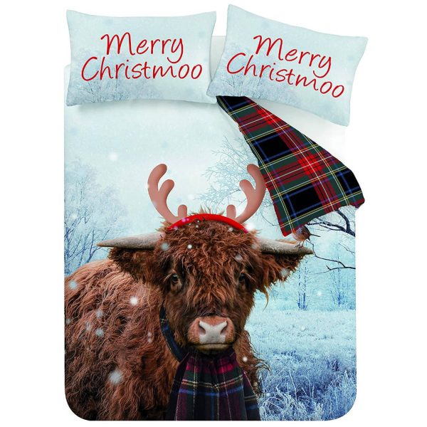 Merry Christmoo duvet cover set overhead image