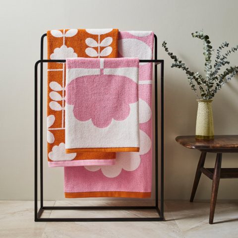 Cut Stem Towels Tulip & Paprika by Orla Kiely - Fab Furnishings