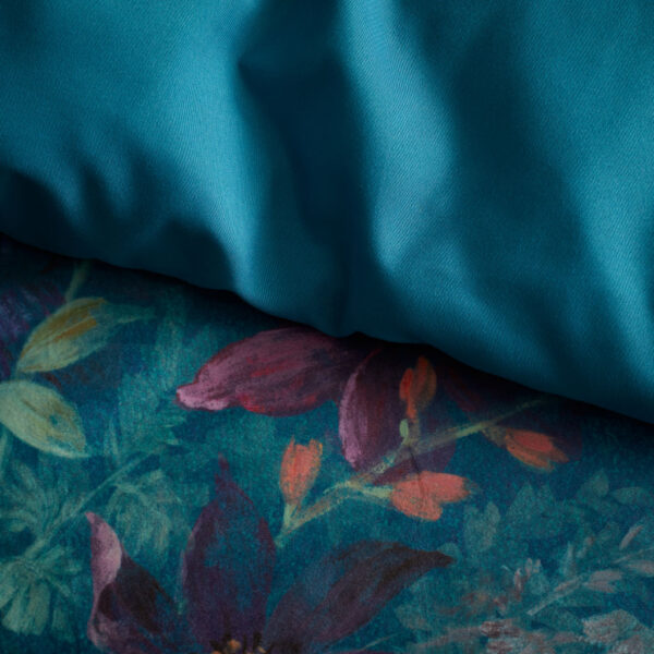 Bridgerton Romantic Floral Duvet Cover Set detail 2