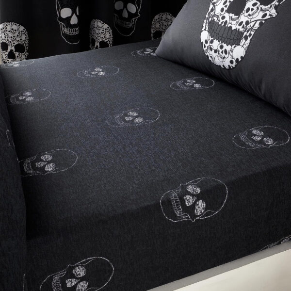 Catherine Lansfield Skulls Fitted Sheet