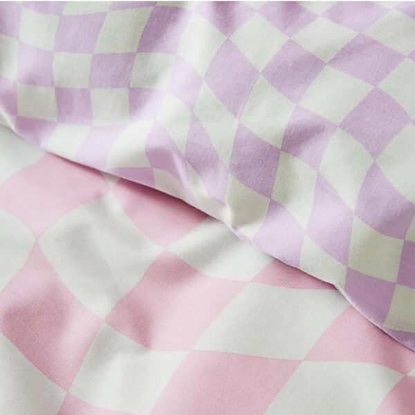 Sassy B Checkerboard Wave Pink Detail