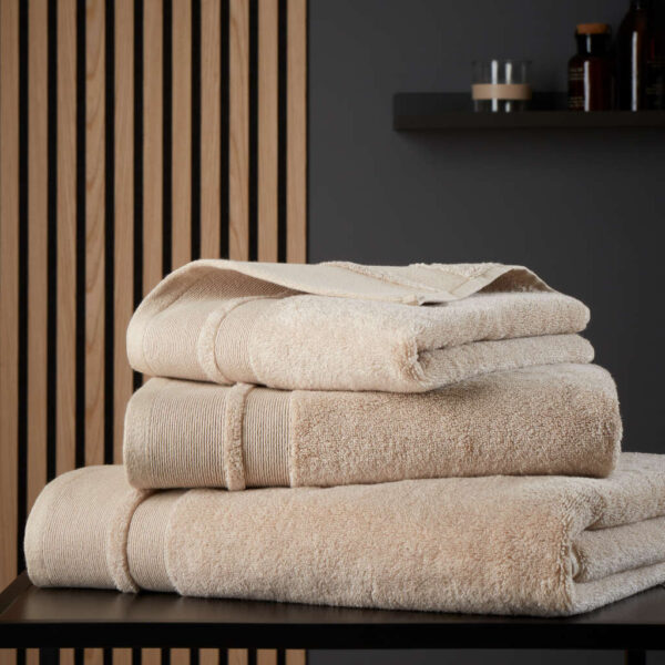 Terence Conran Natural Zero Twist Cotton Modal Towels lifestyle image