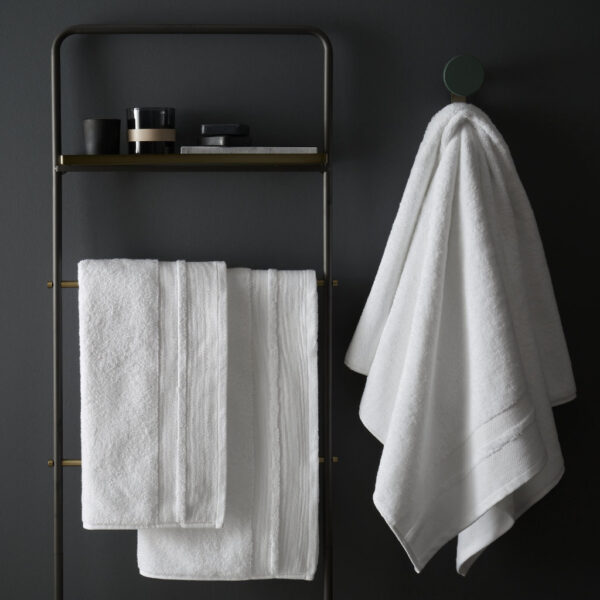 Terence Conran White Zero Twist Cotton Modal Towels lifestyle image