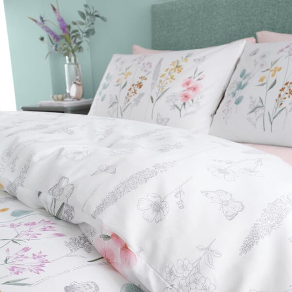 Lansfield Emilia Floral Pillow Image