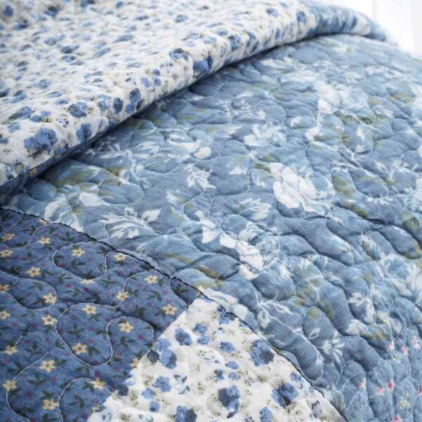 Bianca Patchwork Bedspread Close Up Image