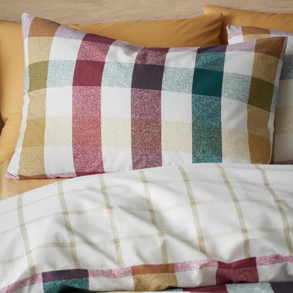 Lansfield Autumn Check Plum Pillowcase Image