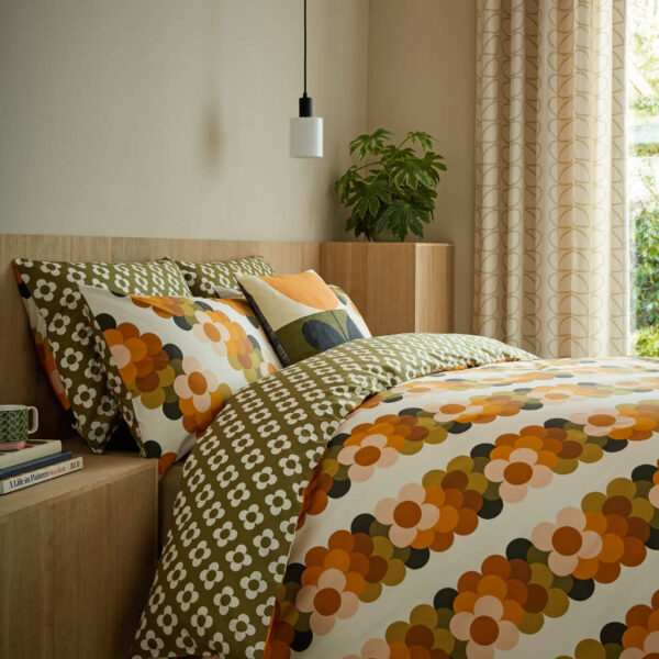 Orla Kiely retro Flower Stripe Multicoloured Bedding Close Up Image