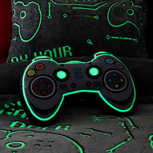 Lansfield Game Over Fleece 3D Cushion Glow Image