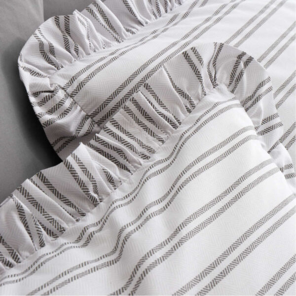 Style Sisters Frill Stripe Detail Image