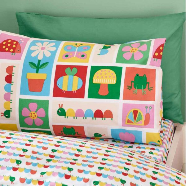 Lansfield Curious Caterpillar Pillowcase Image