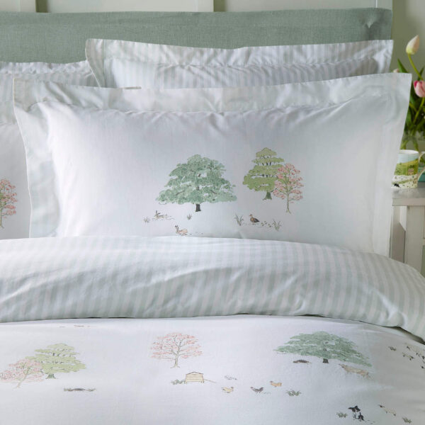 Sophie Allport Spring Cottage Duvet Cover Set Close Up Showing Pillowcases