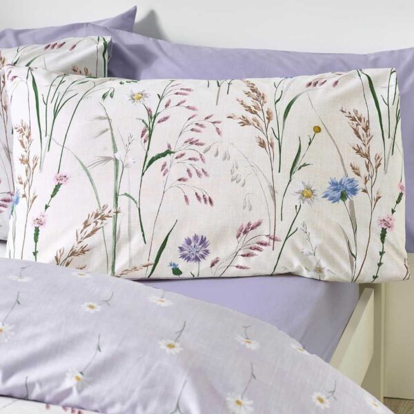 Catherine-Lansfield-Grasmere-Floral-Lilac-Pillowcases