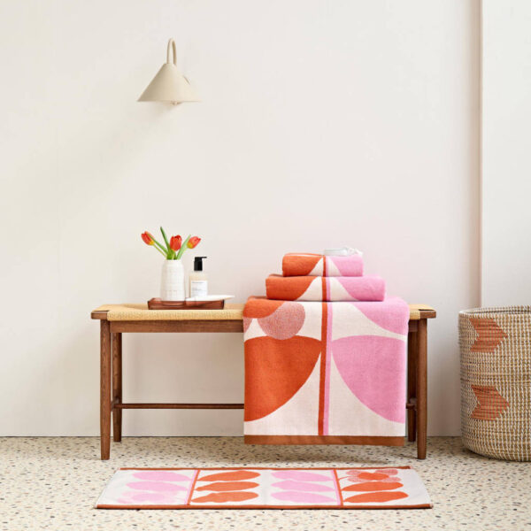 Orla-Kiely-Stem-Bloom-Duo-Blush-Towels