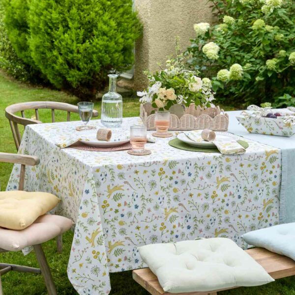 Walton & Co Kitchen Textiles Meadow Lifestyle Image