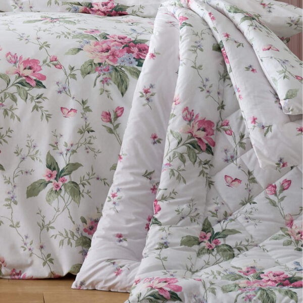 Bridgerton Penelope Floral Cream Bedspread Lifestyle Image