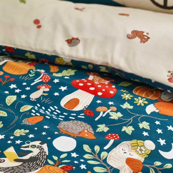 Children's Bedding Range Fox And Woodland Friends Green Detail Image