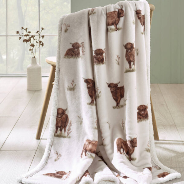 Angus Highland Cow Bedding Throw Lansfield Main Image