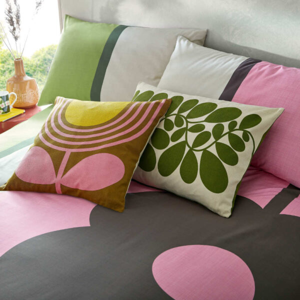Abacus Block Bedding showing Pillowcases