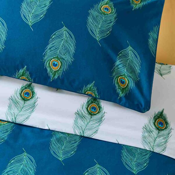 Their Nibs Peacock Feather Teal Green Duvet Cover Set Close Up Image