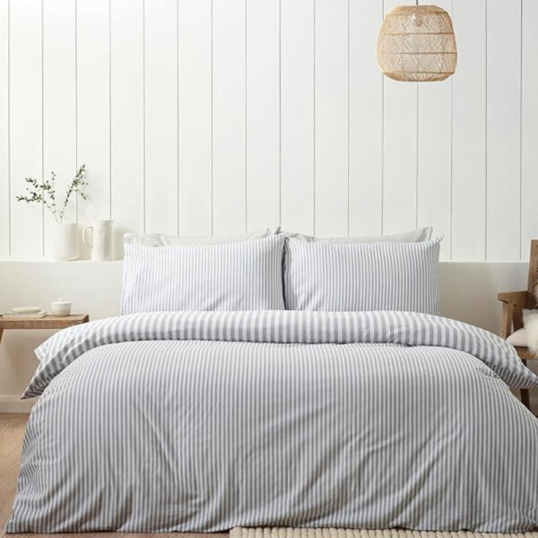 Brushed Stripe Silver Bedding Lansfield Reverse Image