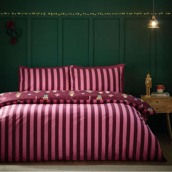 Christmas Nutcracker Stripe Plum Duvet Cover Set Reverse Image