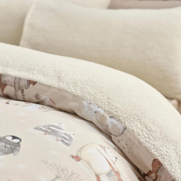 Winter Friends Cosy Bedding Lansfield Sherpa Reverse Image