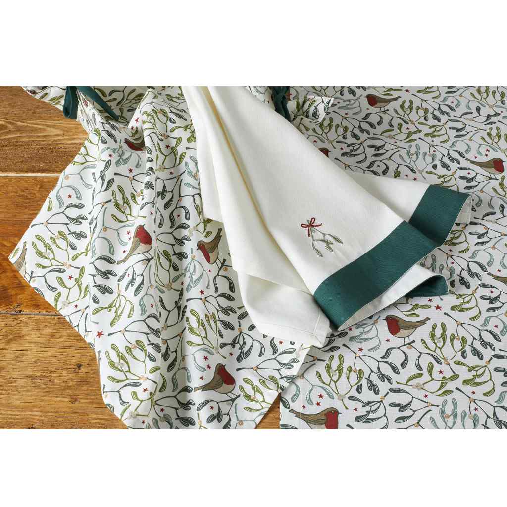 Robin Mistletoe Christmas Kitchen Textiles