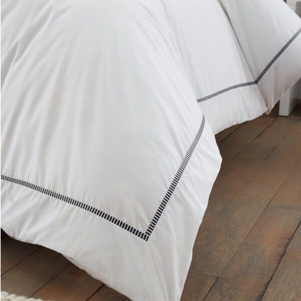 Bianca Contrast Trim Bedding White Black Close Up