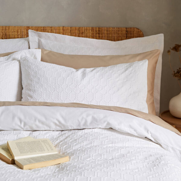 Waffle Cotton Circle Bedding White Bianca Close Up