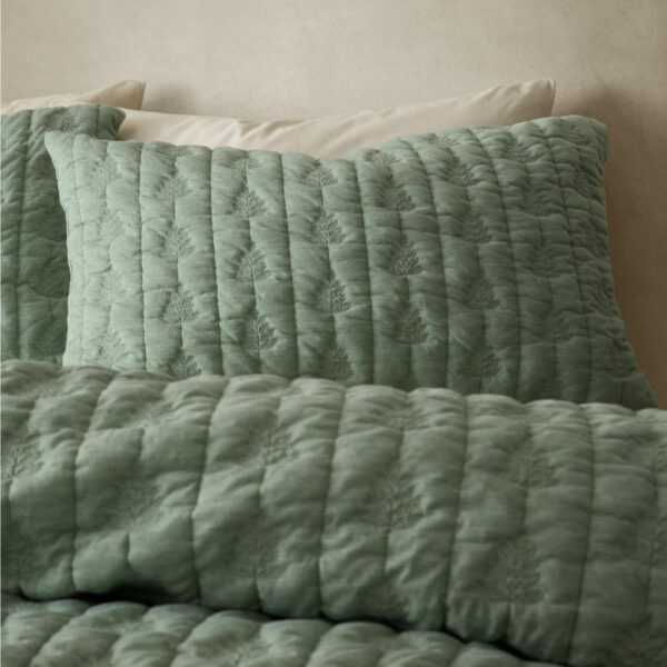 Tamba Leaf Green Bedding Pillowcase Image