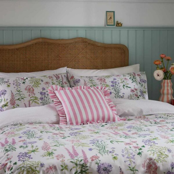 Helena Springfield Meadow Flower Multi Duvet Cover Set Close Up Image