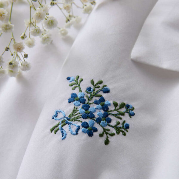 Historic Royal Palaces Royal Embroidery Multi Duvet Cover Set Close Up Image