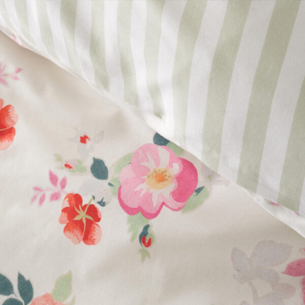 Cath Kidston Bedding Floral Bunches Close Up Image