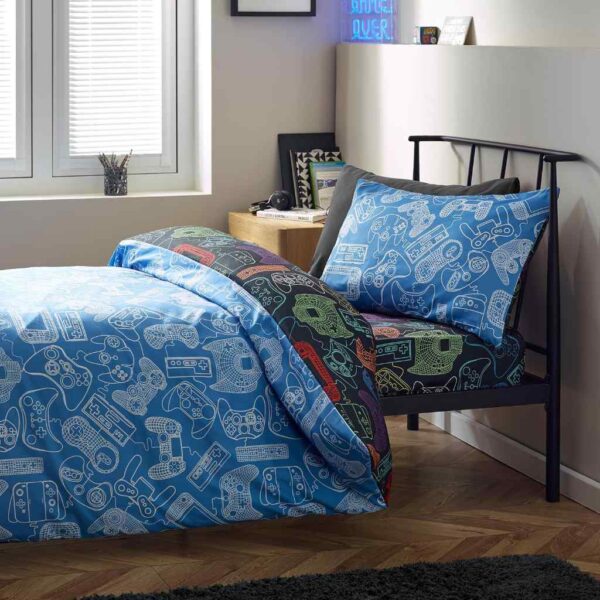 Power up Gamer Black Duvet Cover Set Reverse Image