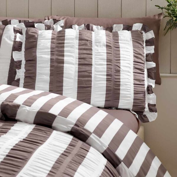 Seersucker Frill Stripe Chocolate Duvet Cover Set Showing Pillowcases