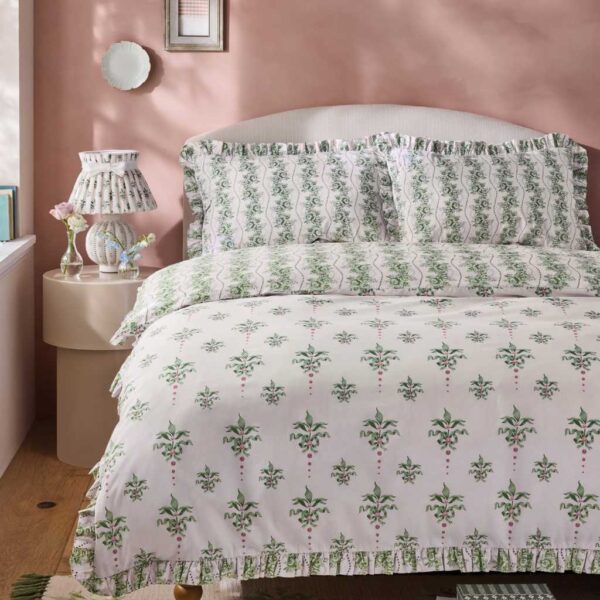 Cath Crest Floral Bedding Main Image