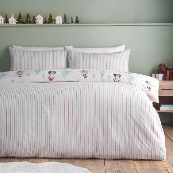 Brushed Christmas Penguins Bedding Lansfield Reverse Image