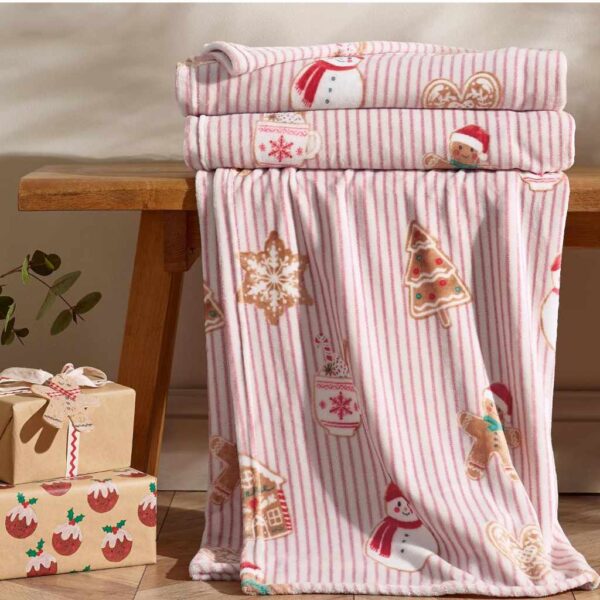 Christmas Gingerbread Stripe Bedding Lansfield Throw Image